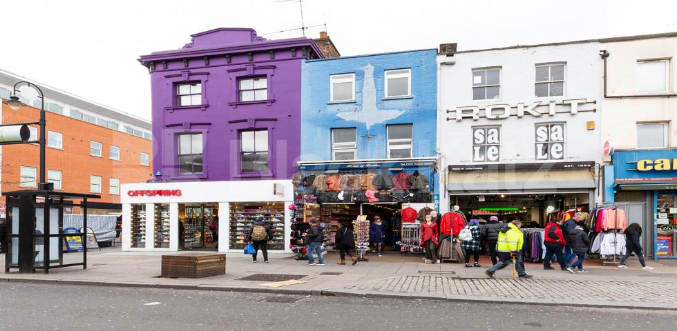 Spacious three double bedroom property in the heart of Camden Camden High Street, Camden